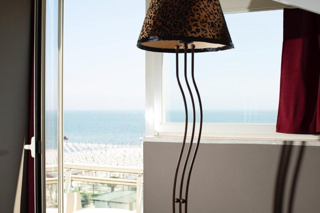 Hotel Lady Mary Milano Marittima Exterior foto